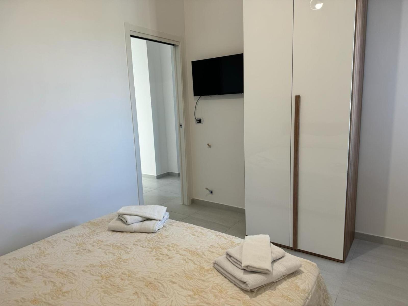 Casa Iris Hotel Castellabate Bagian luar foto