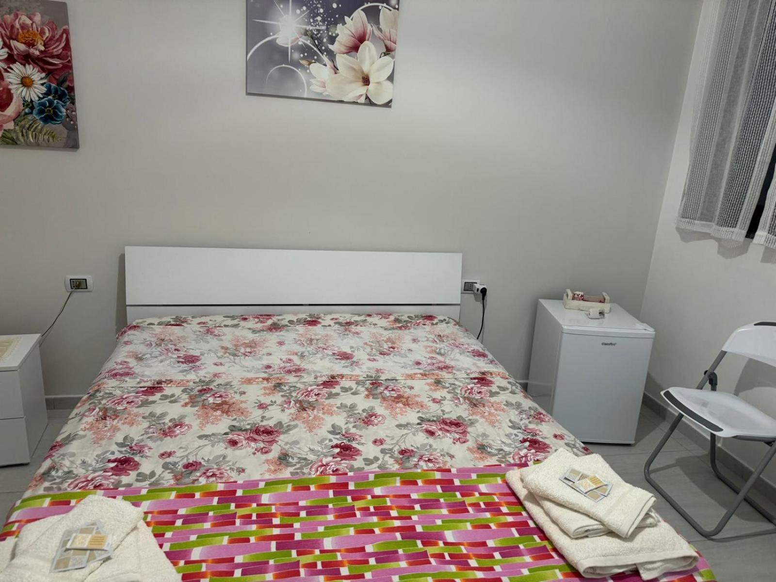 Casa Iris Hotel Castellabate Bagian luar foto